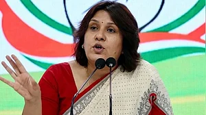 क्यों हो रहे हमले? दिल्ली धमाके पर सुप्रिया श्रीनेत ने केंद्र को घेरा, कहा- जिम्मेदारी से बच नहींं सकती सरकार