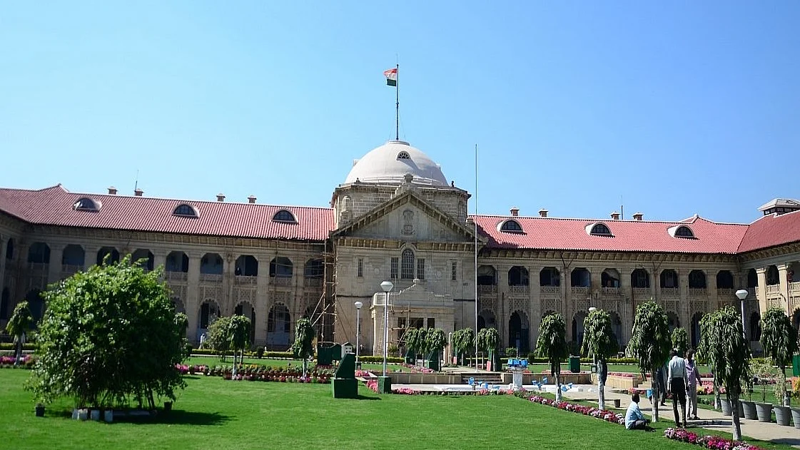 यूपी में सहायता प्राप्त 558 मदरसों की जांच पर इलाहाबाद हाईकोर्ट ने लगाई रोक, NHRC और शिकायतकर्ता को नोटिस