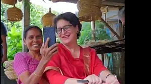 प्रियंका गांधी ने वायनाड की महिलाओं की मेहनत और कला को सराहा, बांस की टोकरी भी बनाई