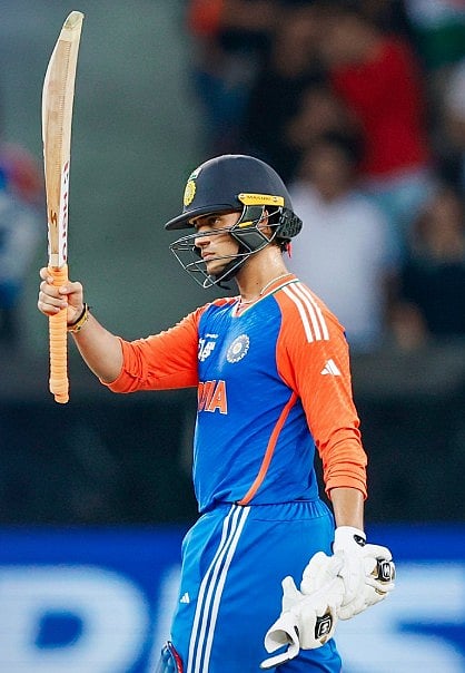 एशिया कप: अभिषेक का तूफानी अर्धशतक, भारत ने श्रीलंका को 203 रन का लक्ष्य दिया
