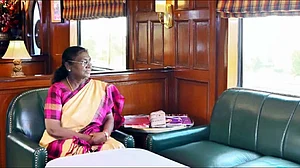 विष्णु नागर का व्यंग्यः राष्ट्रपति की वृंदावन यात्रा, इंतजाम शाही होने ही थे, वर्ना गणतंत्र खतरे में पड़ जाता!