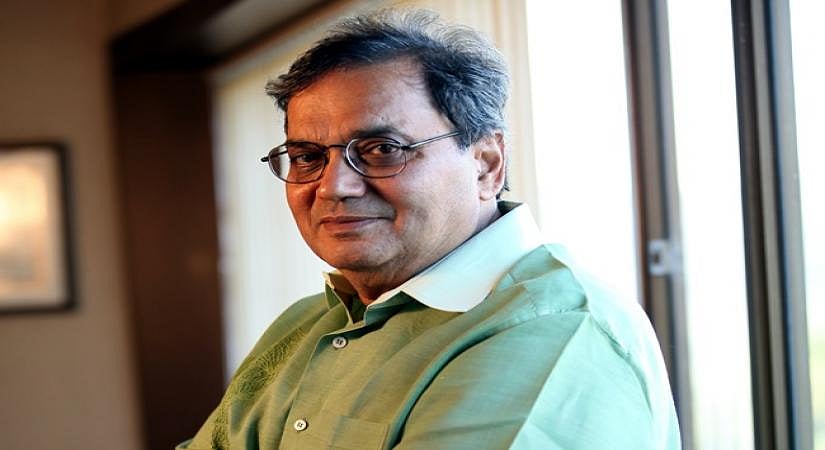 सिनेजीवन: 'Gen-Z का राज कपूर-गुरु दत्त जैसे सिनेमा के दिग्गजों को भूलना चिंताजनक' और मनीष पॉल पर फिदा हुईं जाह्नवी