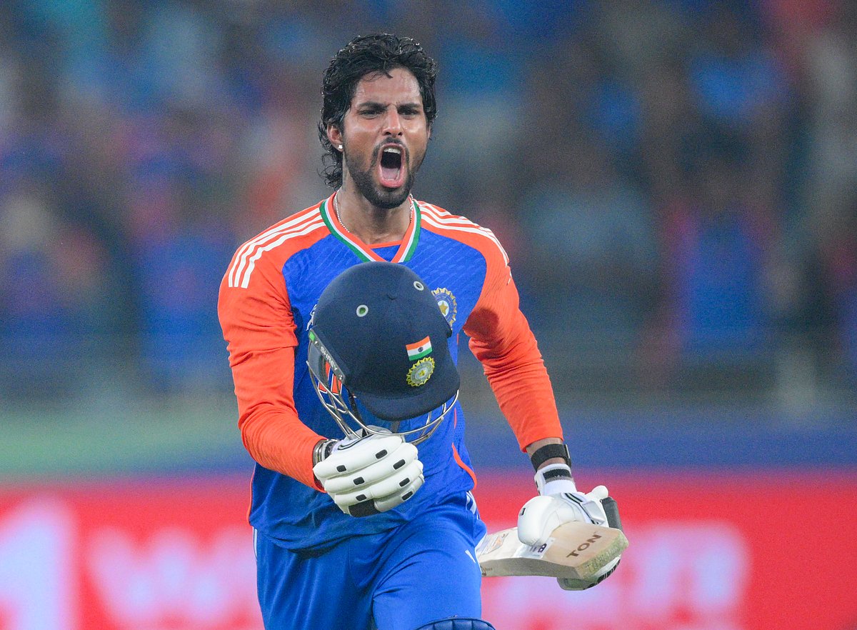 एशिया कप में शानदार प्रदर्शन पर तिलक वर्मा ने बचपन के कोच को दिया श्रेय, कहा- जब कोई नहीं जानता था तब...