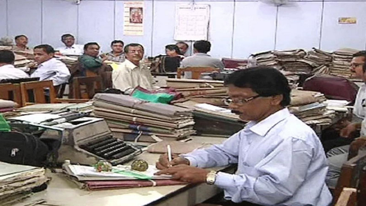 फाइल फोटो: केंद्रीय कर्मचारी
