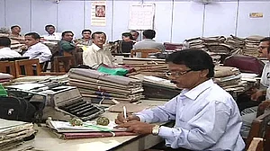दिवाली से पहले केंद्रीय कर्मचारियों और पेंशनर्स को राहत, महंगाई भत्ते में 3% की बढ़ोतरी