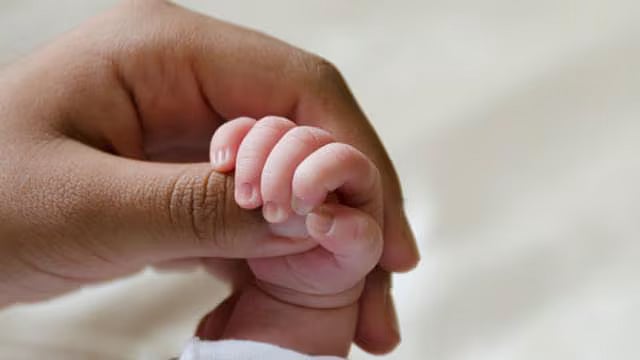 जच्चा और बच्चा, दोनों के लिए जानलेवा हो सकता है पोस्टपार्टम डिप्रेशन, जानिए क्या डॉक्टरों की राय