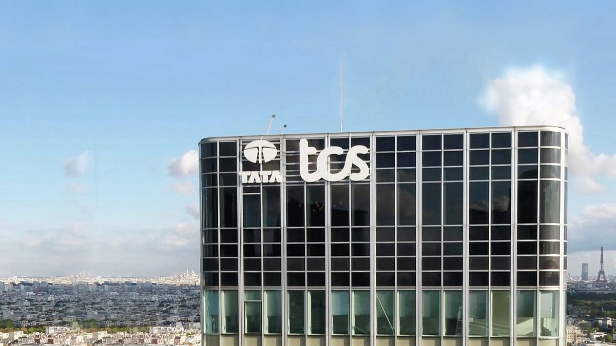 एक तिमाही में TCS के कर्मचारियों की संख्या 19,755 घटी, कर्मचारी संगठन ने बड़ी संख्या में छंटनी का आरोप लगाया