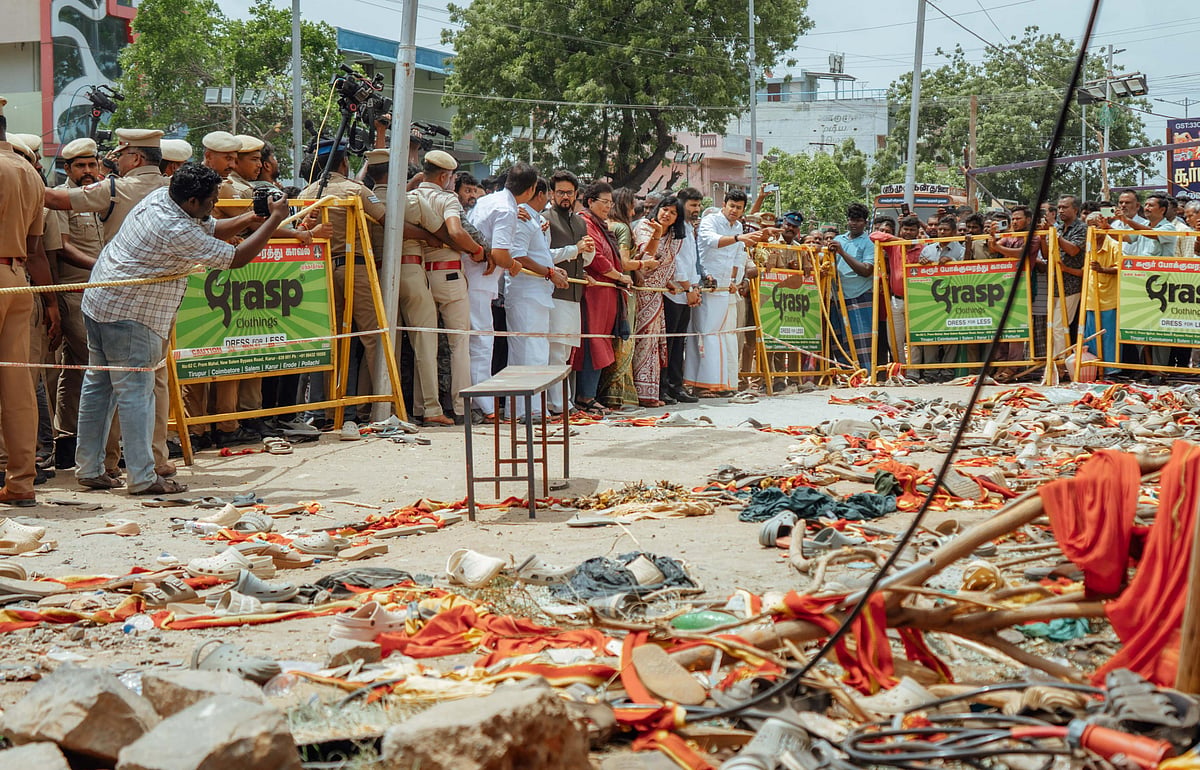 करूर भगदड़ मामला: SIT करेगी घटनास्थल का दौरा, गवाहों को पूछताछ के लिए बुलाया जा सकता है