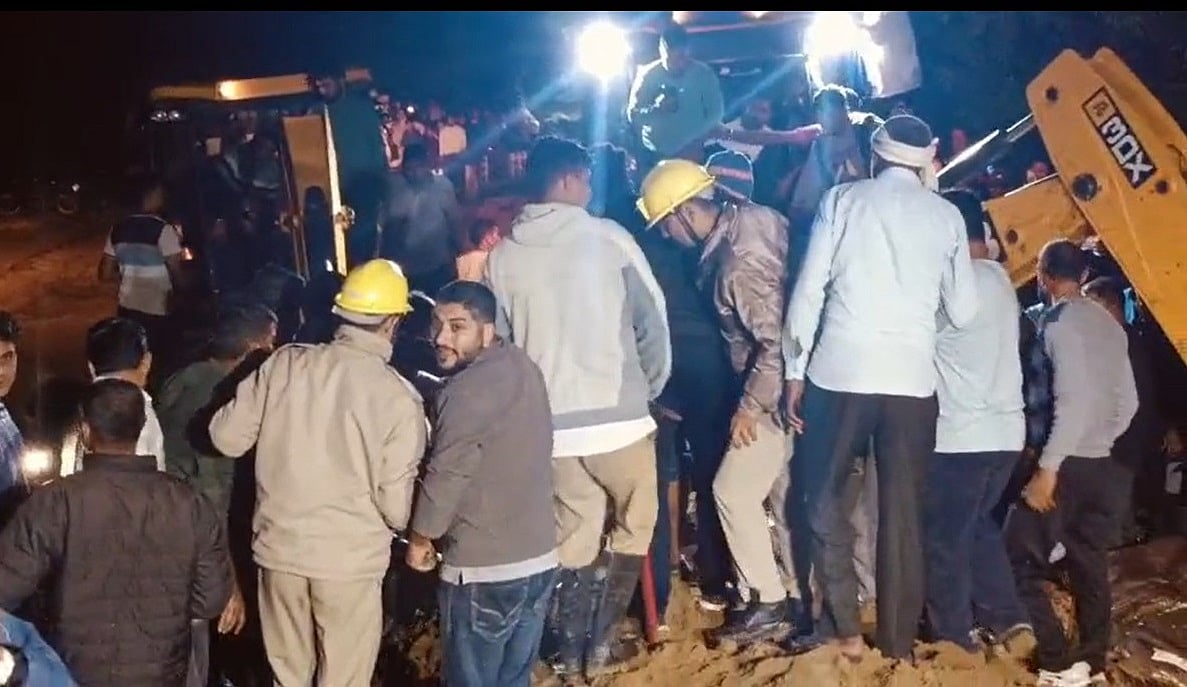 हिमाचल के बिलासपुर में भूस्खलन की चपेट में आई बस, अब तक 18 लोगों की मौत, कई दबे, बचाने की कोशिश जारी