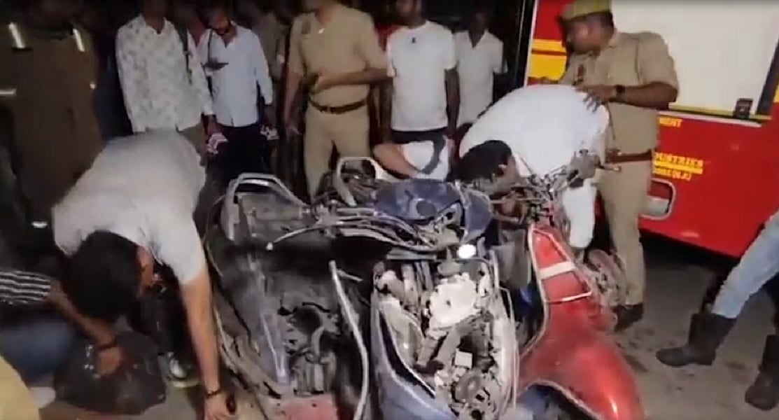 कानपुर में सड़क किनारे खड़ी दो स्कूटियों में जोरदार धमाका, 6 लोग घायल, फॉरेंसिक टीम जांच में जुटी