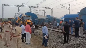 राजस्थान में श्रीमाधोपुर के पास रेल हादसा, पटरी से उतरी मालगाड़ी, बहाली का काम जारी