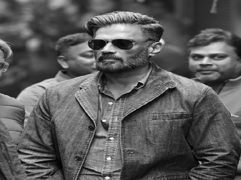सिनेजीवन: पर्सनैलिटी राइट्स की सुरक्षा के लिए HC पहुंचे अन्ना और कृति अपनी मां के लिए बनीं मेहंदी आर्टिस्ट