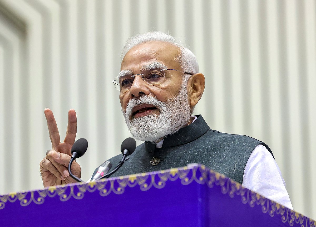 'मोदी सरकार RTI कानून को कमजोर कर रही, लोकतंत्र को खोखला कर रही', कांग्रेस का सरकार पर हमला