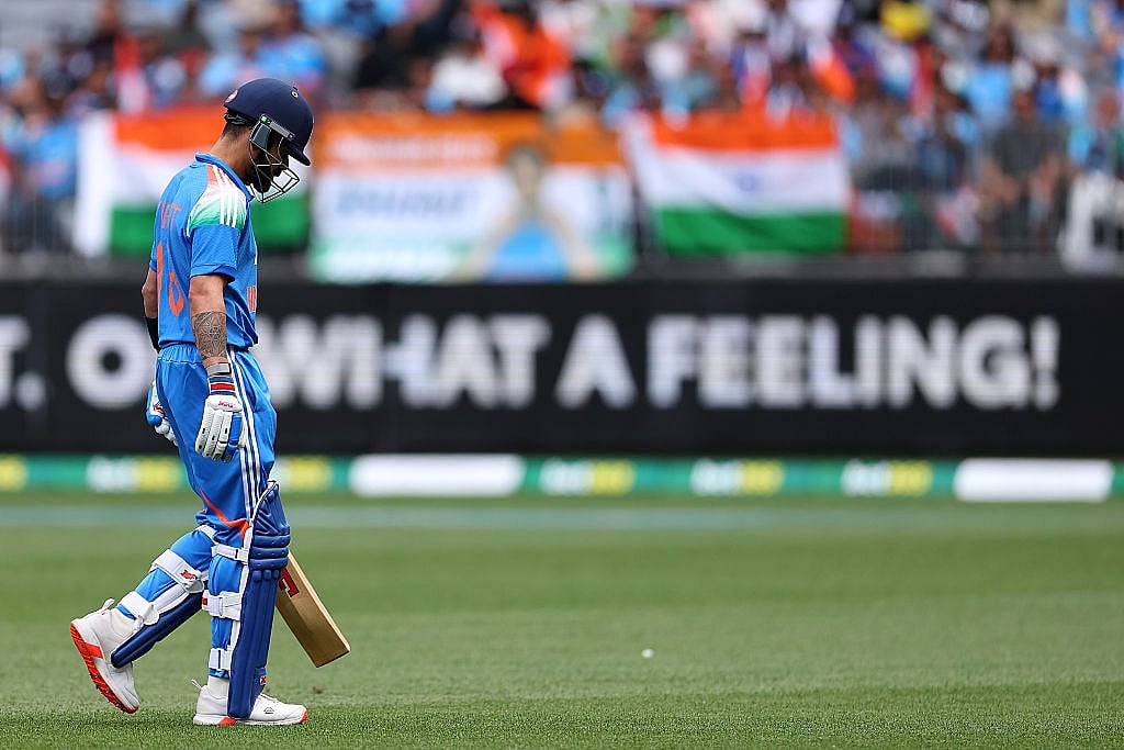 IND vs AUS: जिस मैदान के हीरो थे कोहली वहीं मिला जीरो, विराट का लगातार दूसरा डक, पहली बार हुआ ऐसा 