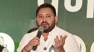 'बिहार में पुलिसतंत्र पूरी तरह फेल, सरकार का इकबाल खत्म', BJP-JDU सरकार पर तेजस्वी का निशाना