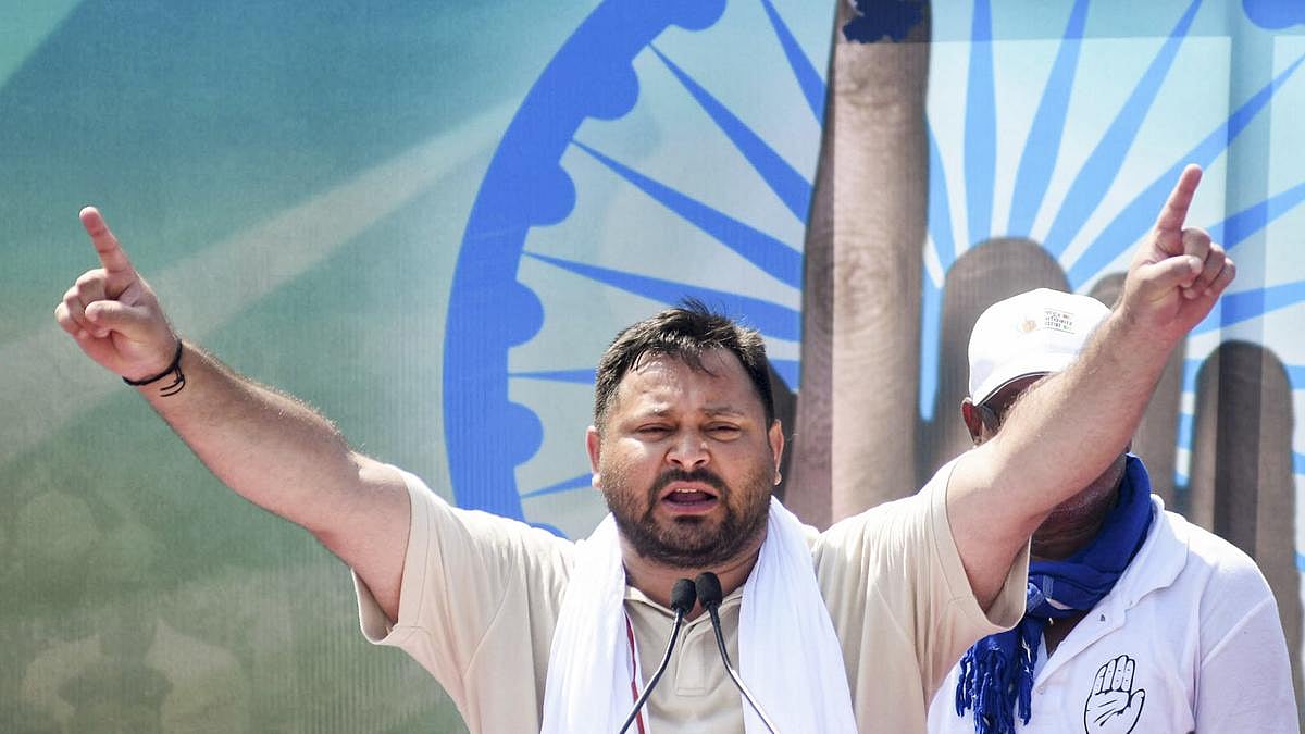 'बिहार का प्रशासनिक ढांचा भ्रष्ट और अयोग्य', छात्रा की मौत मामले की जांच CBI को सौंपे जाने पर तेजस्वी यादव