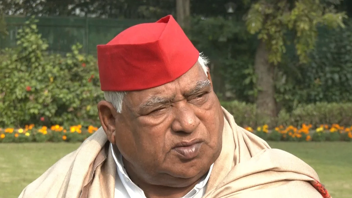 समाजवादी पार्टी के सांसद अवधेश प्रसाद 