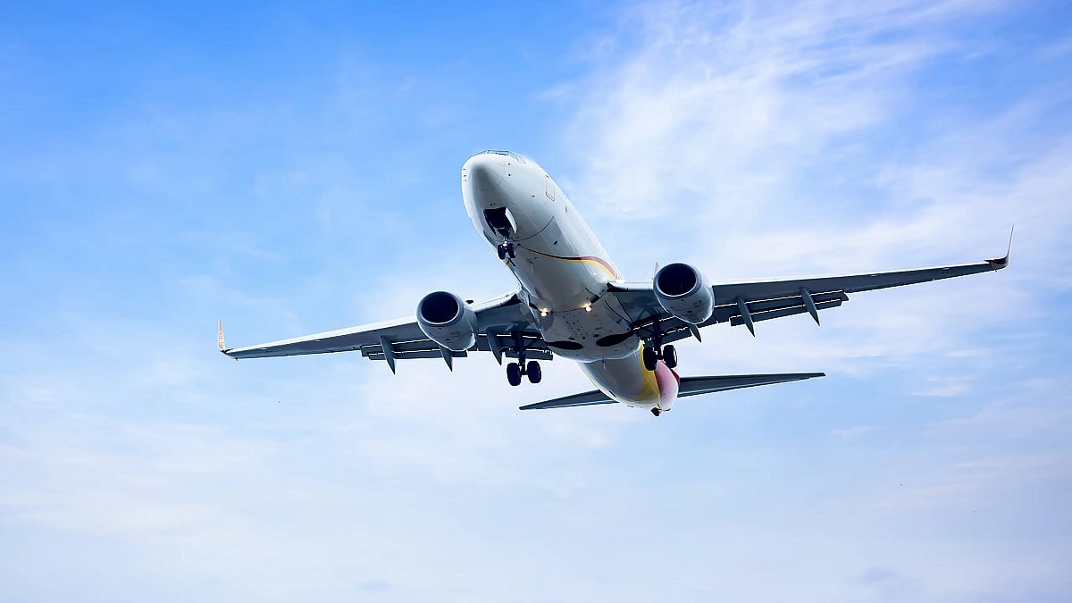 DGCA प्रमुख की पायलटों से अपील, 'सुचारू उड़ान संचालन में दें पूरा सहयोग'