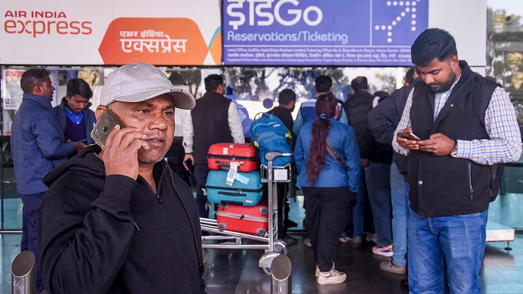 मुंबई एयरपोर्ट के पास के होटलों में महंगे हुए कमरे, टैक्सियों का किराया भी बढ़ा, हाई अलर्ट पर पुलिस