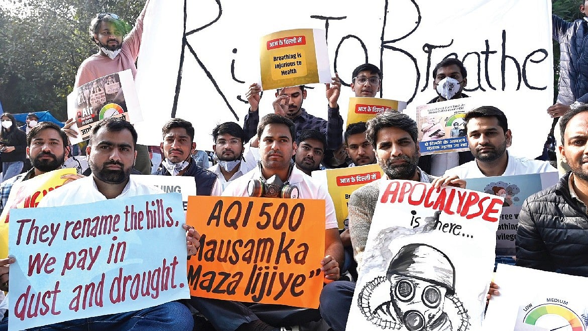 एक्यूआई की फूहड़ता के साथ जिंदा रहने की कवायद