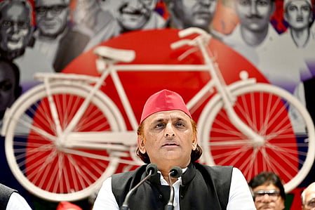 अर्थव्यवस्था को लेकर बीजेपी की ओर किए जा रहे सारे आंकड़े और दावे पूरी तरह से झूठे और मनगढ़ंत: अखिलेश यादव 