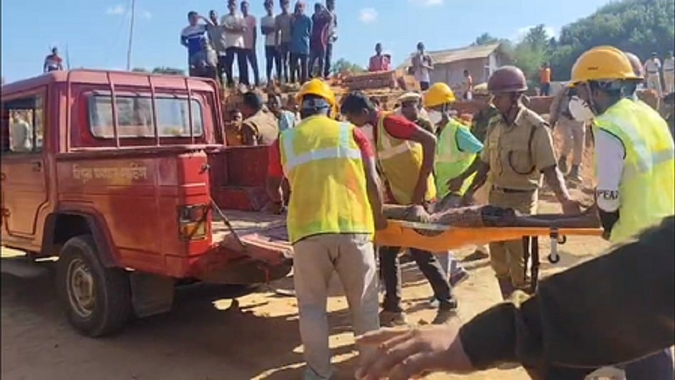 त्रिपुरा के धलाई में ईंट भट्ठे की चिमनी ढहने से चार मजदूरों की मौत, चार अन्य गंभीर रूप से घायल