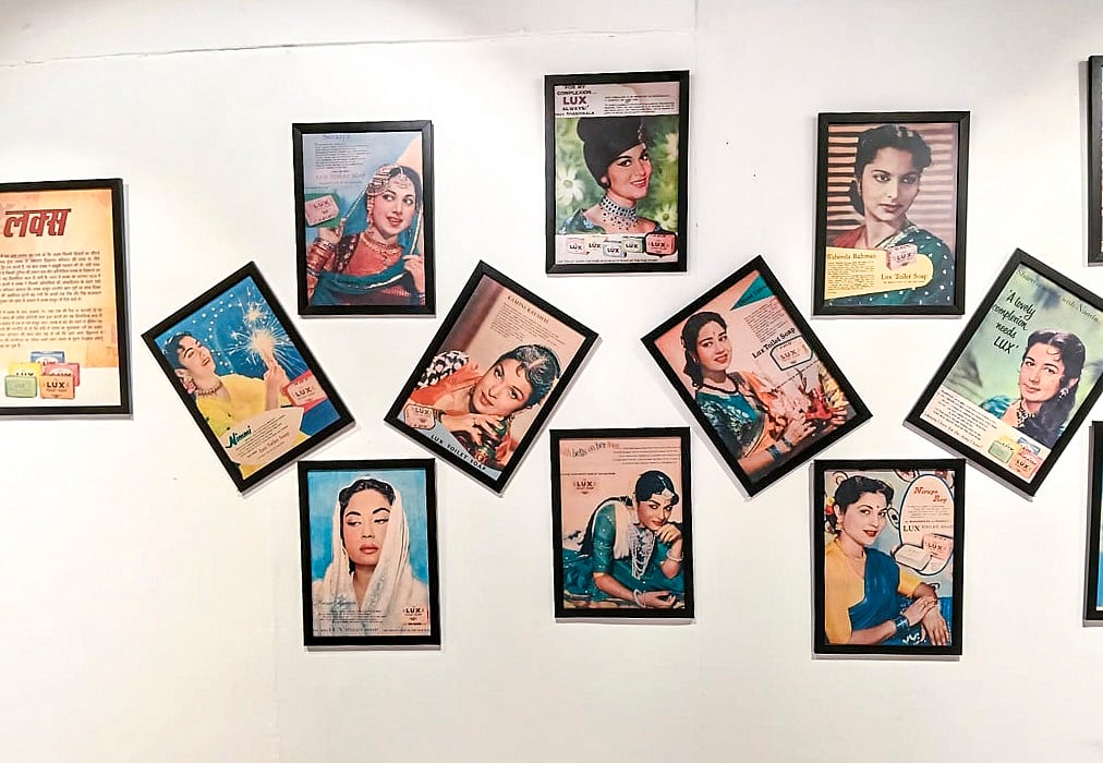 जब रफी, लता, बेगम अख्तर जैसे हस्तियां बनीं ब्रांड्स का चेहरा... दिल्ली में दुर्लभ विज्ञापनों की प्रदर्शनी