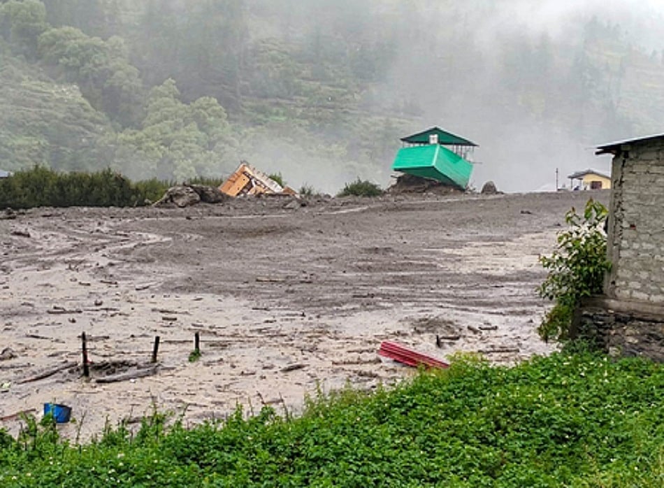साल जो गुजर गयाः पंजाब के मैदान से पहाड़ों तक, इस साल कुदरत की मार ने छोड़े गहरे जख्म