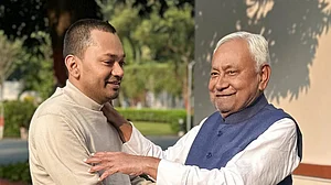 नीतीश के बेटे निशांत की राजनीति में एंट्री की मांग तेज, पोस्टरों के बाद JDU के दिग्गज नेता बोले- वे युवाओं की उम्मीद