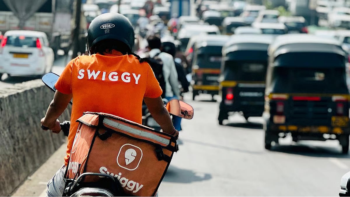 नए साल की पूर्व संध्या पर स्विगी-जोमैटो-ब्लिंकइट डिलीवरी हो सकता है प्रभावित, गिग वर्कर्स ने की राष्ट्रव्यापी हड़ताल की घोषणा