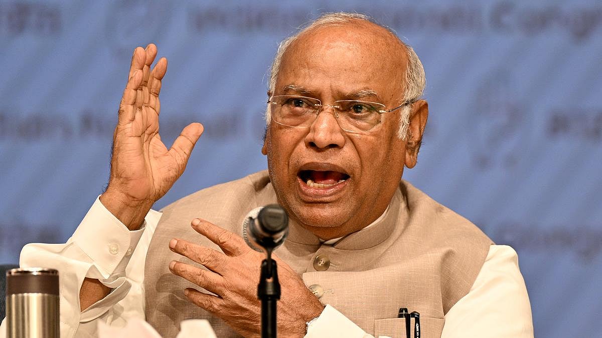 'महिला आरक्षण की आड़ में सत्ता कब्जाने की साजिश', विपक्षी सांसदों का मोदी सरकार पर हमला