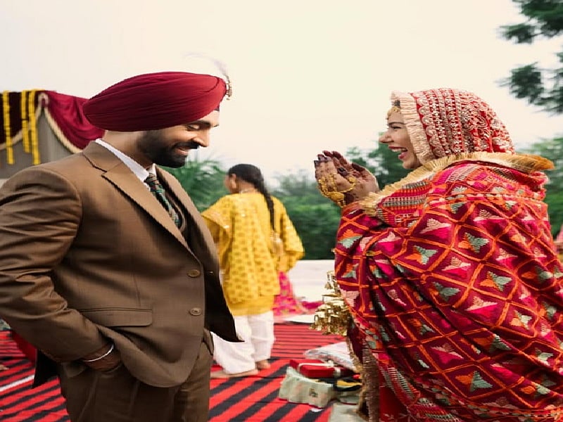 सिनेजीवन: बॉर्डर-2 से दिलजीत दोसांझ ने शेयर की अनसीन फोटो और कभी दो शब्द बोलने में भी कतराते थे ऋतिक