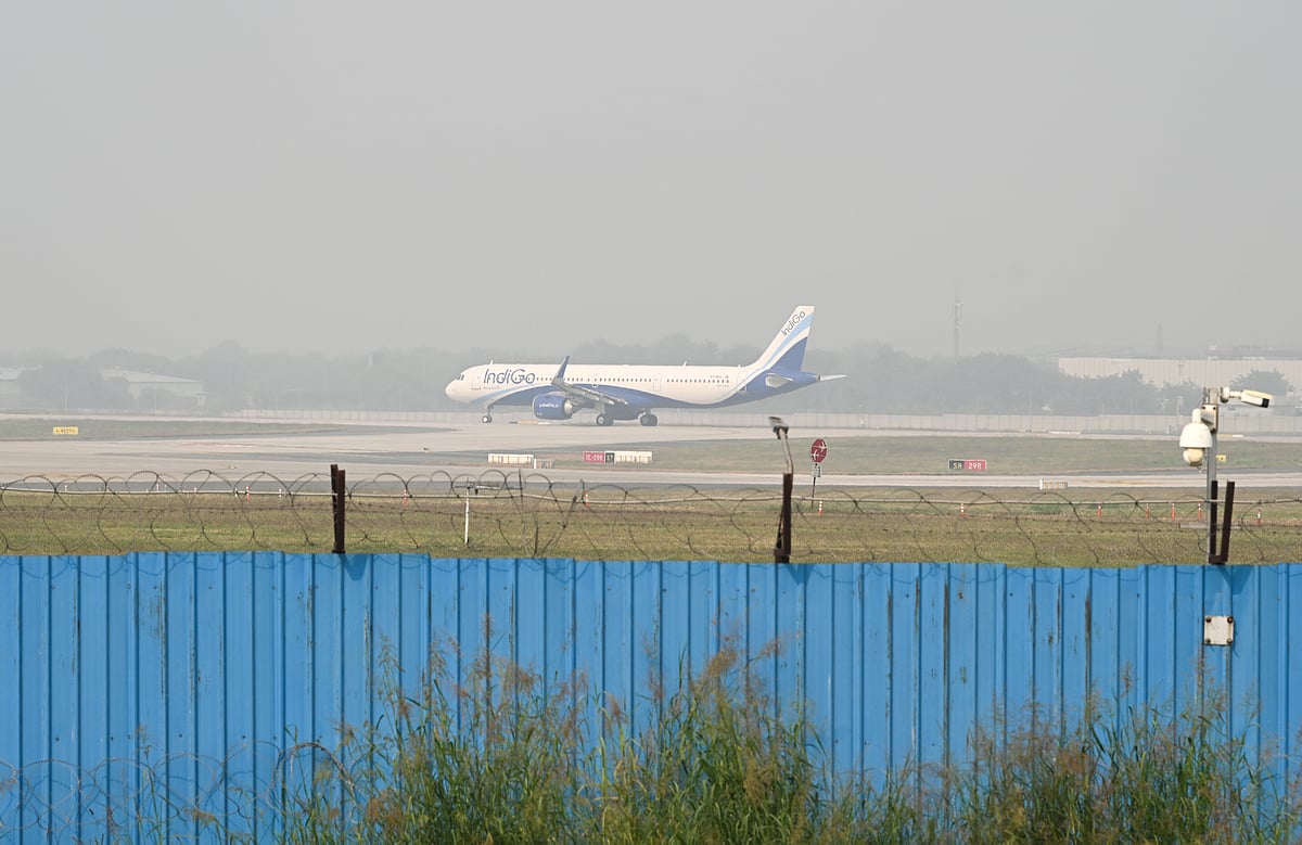हवाई सुरक्षा पर बड़ा कदम: अंतरराष्ट्रीय एयरपोर्ट्स के ATC टावरों में होगी वीडियो रिकॉर्डिंग, जानें क्यों लिया गया फैसला 