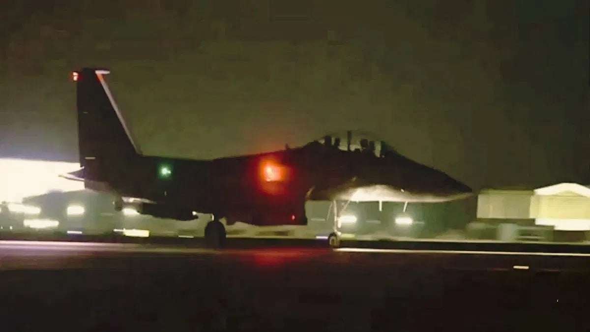 सीरिया में ISIS पर अमेरिका की बड़ी कार्रवाई, 'ऑपरेशन हॉकआई स्ट्राइक' के तहत कई ठिकानों पर हमला