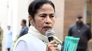 कोलकाता: ED की आई-पैक पर रेड का मामला, कलकत्ता हाई कोर्ट की सिंगल जज बेंच में सुनवाई