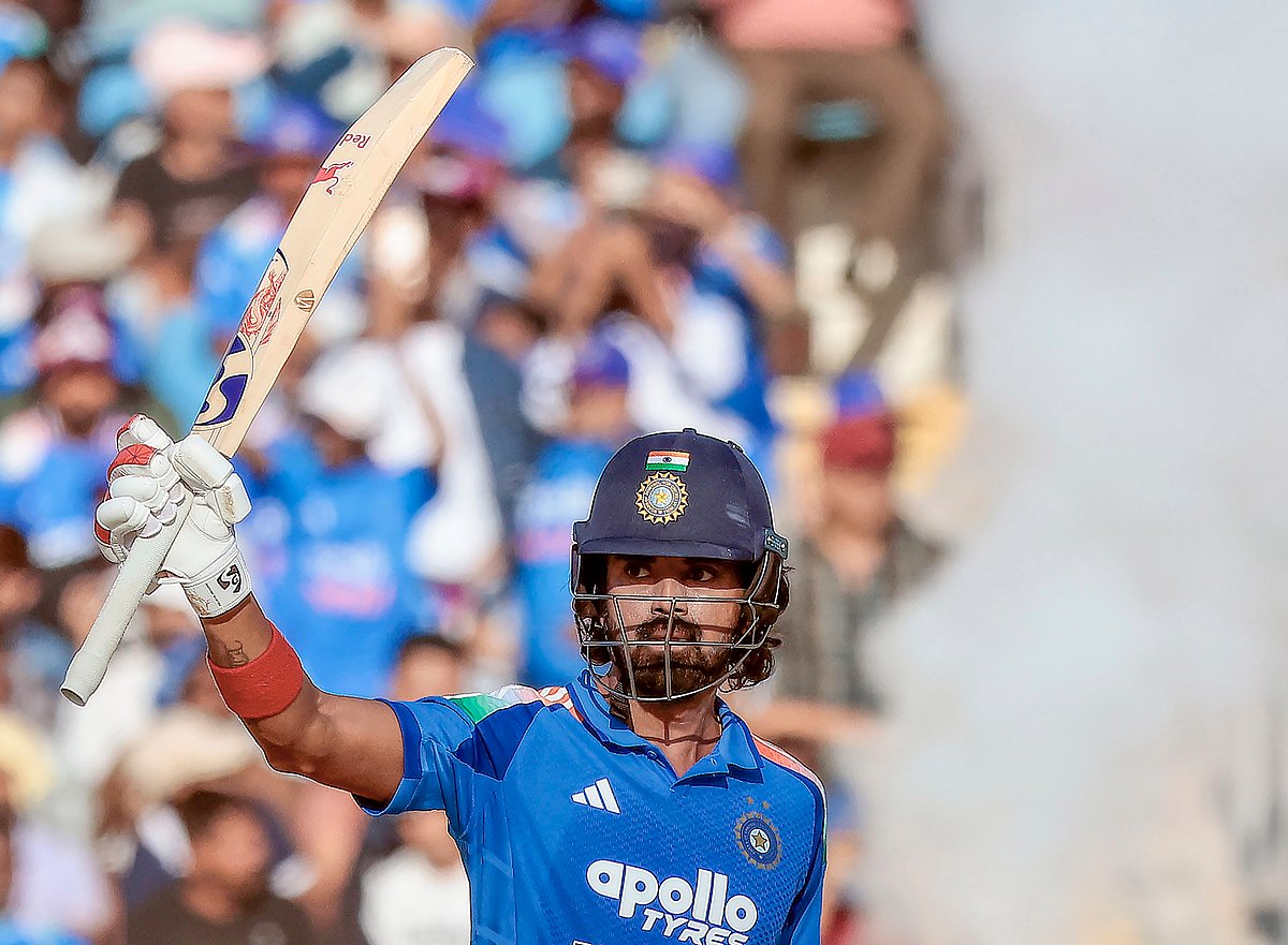 IND vs NZ: दूसरे वनडे में भारत ने न्यूजीलैंड को जीत के लिए 285 रन का टारगेट दिया, केएल राहुल ने लगाया 8वां शतक