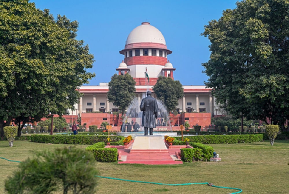 'घूसखोर पंडत' विवाद पर विराम, फिल्म निर्माता नीरज पांडे ने शीर्षक वापस लिया, मामला खत्म