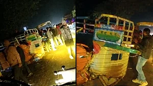 मध्य प्रदेश: भोपाल में भीषण सड़क हादसा, ट्रैक्टर-ट्रॉली और पिकअप की टक्कर में 5 लोगों की मौत, 10 घायल