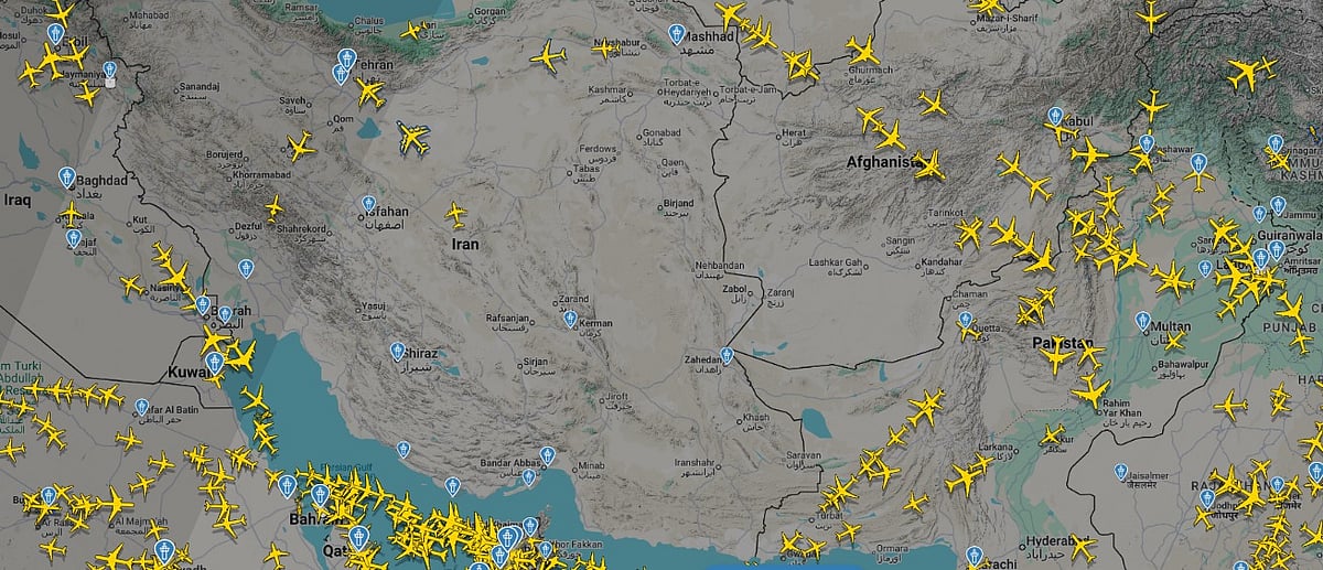 ईरान का एयरस्पेस, flightradar24 से ली गई तस्वीर