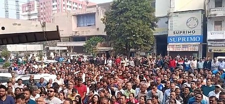 'हमारी मांग जायज है, यह प्रदर्शन और उग्र रूप लेगा', देश के विभिन्न राज्यों में बैंक कर्मचारियों की हड़ताल