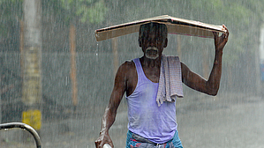 Rain Alert: दक्षिणी राज्यों में बारिश की संभावना, मछुआरों को समुद्र के किनारे न जाने की सलाह