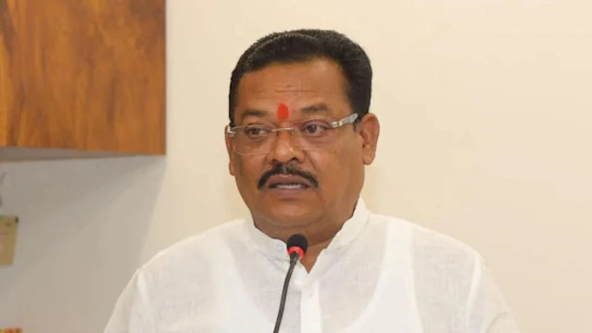 सुनेत्रा पवार के शपथ ग्रहण पर शिंदे गुट के मंत्री शिरसाट ने उठाए सवाल