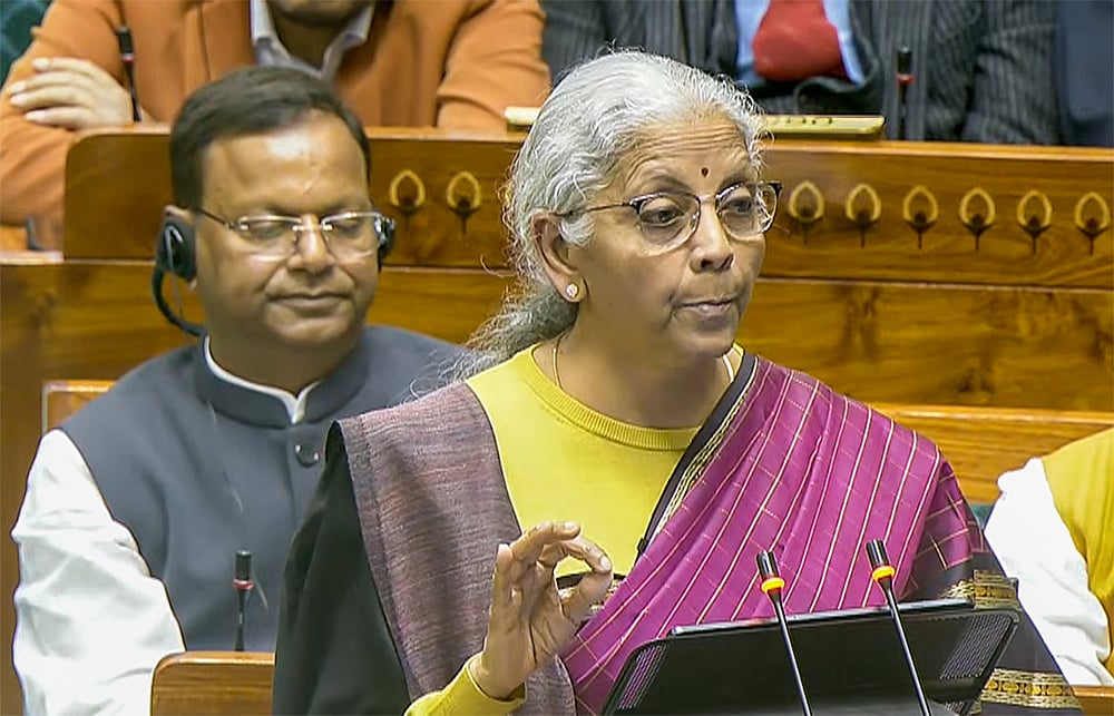 Budget 2026: बजट पर दिल्ली के व्यापारियों में कहीं खुशी, कहीं गम, चिंताओं की ओर किया इशारा