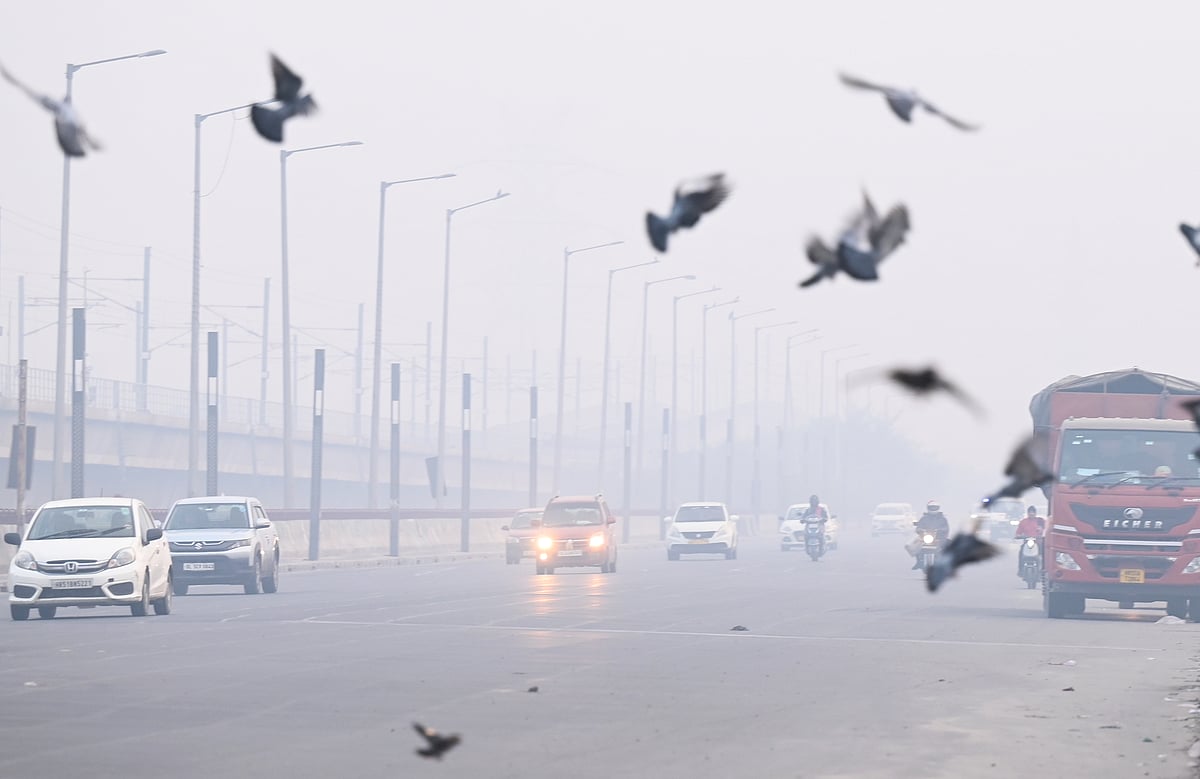दिल्ली-NCR में मौसम में बदलाव के संकेत, तापमान में बढ़ोतरी के साथ वायु गुणवत्ता फिर खराब श्रेणी में