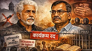 नसीरुद्दीन शाह और आनंद तेलतुंबडे के कार्यक्रम रद्द होना विचारों को दबाने की खतरनाक प्रवृत्ति