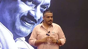 अजित पवार मौत: रोहित पवार ने गहरी साजिश की आशंका जताई, विशेषज्ञ एजेंसियों से जांच की उठाई मांग