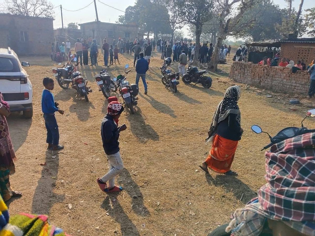 झारखंडः हजारीबाग के गांव में हाथियों का तांडव, 6 ग्रामीणों को कुचलकर मार डाला
