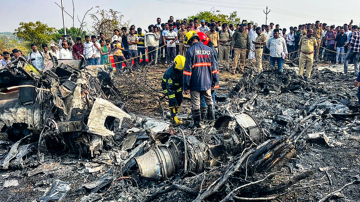 बारामती विमान हादसे में फ्लाइट रिकॉर्डर डाटा सुरक्षित निकालने की प्रक्रिया तेज
