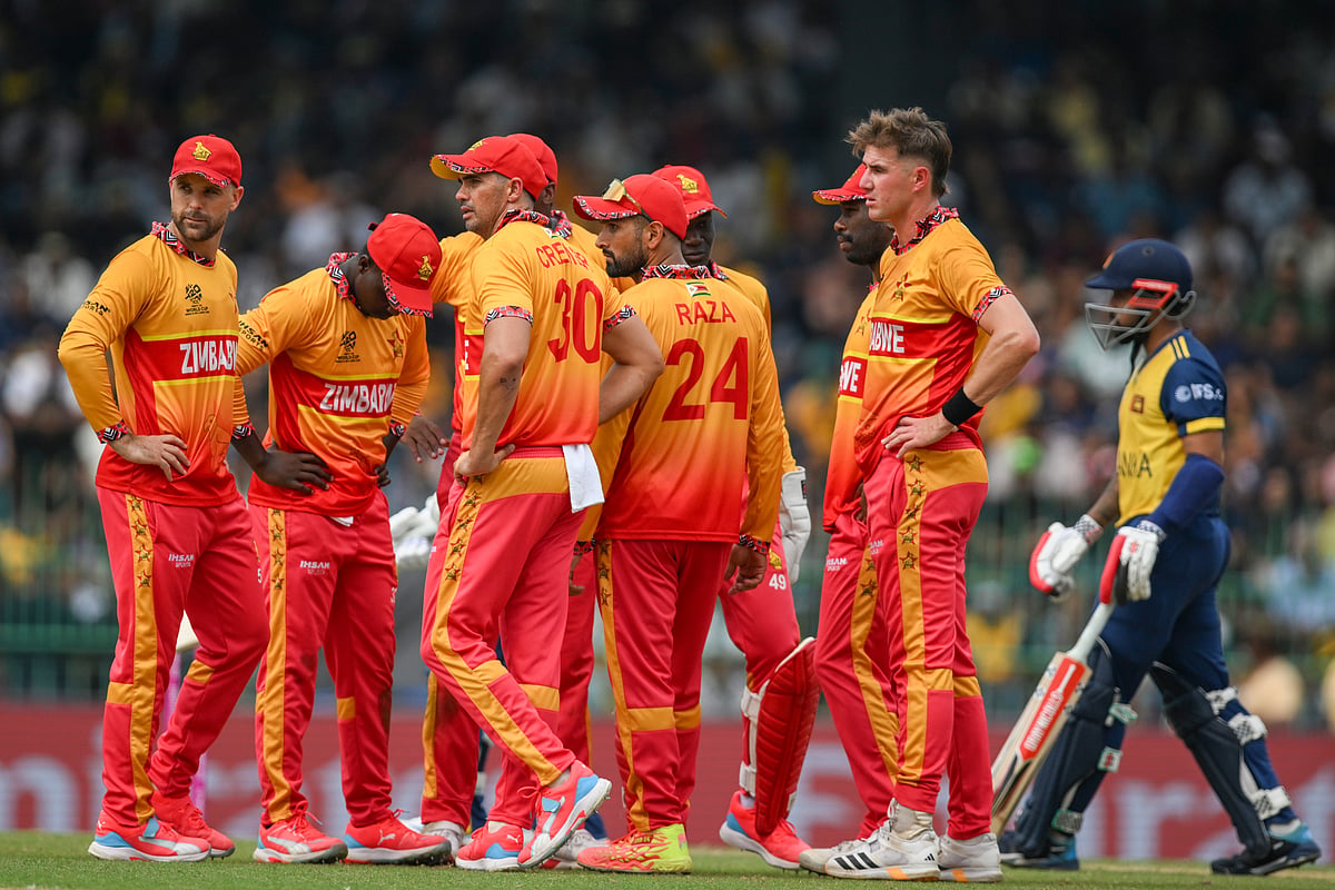 T20 World Cup 2026: ग्रुप स्टेज में इन चार छोटी टीमों का दमदार रहा प्रदर्शन, जिम्बाब्वे ने सबसे ज्यादा प्रभावित किया 