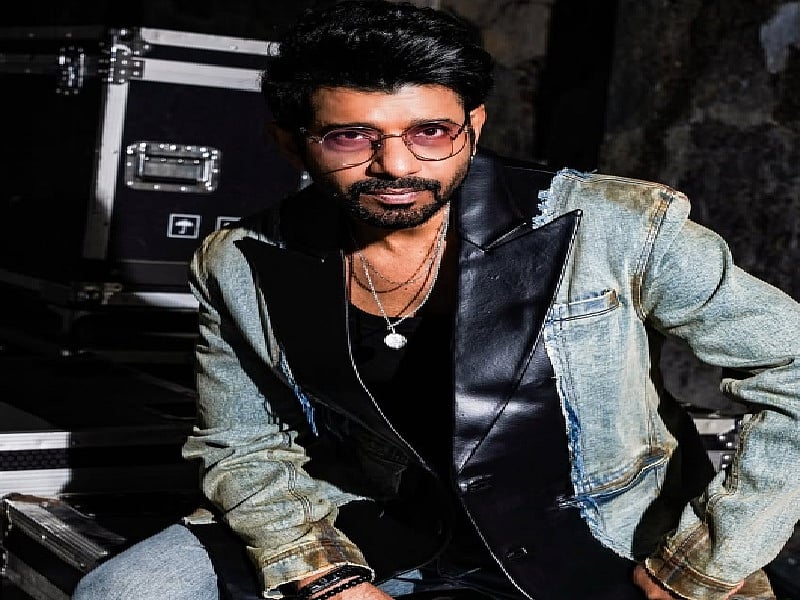 सिनेजीवन: सोशल मीडिया बैन के समर्थन में उतरे कुणाल कपूर और सरगुन मेहता ने अफवाह उड़ाने वालों की लगाई क्लास